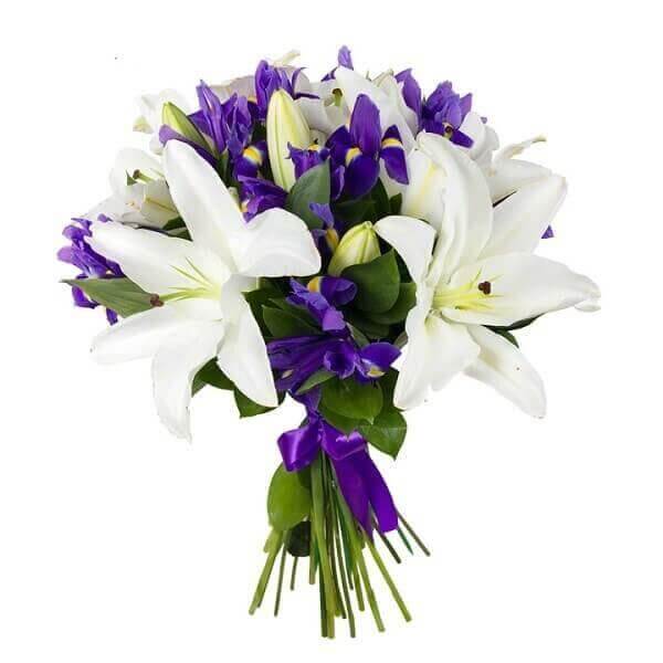 Lelijos ir irisai gėlių puokštė