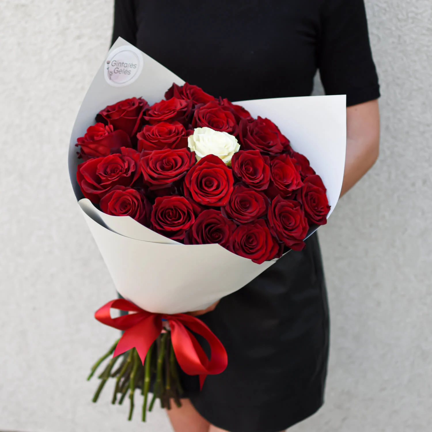 Bouquet of roses „One white rose“